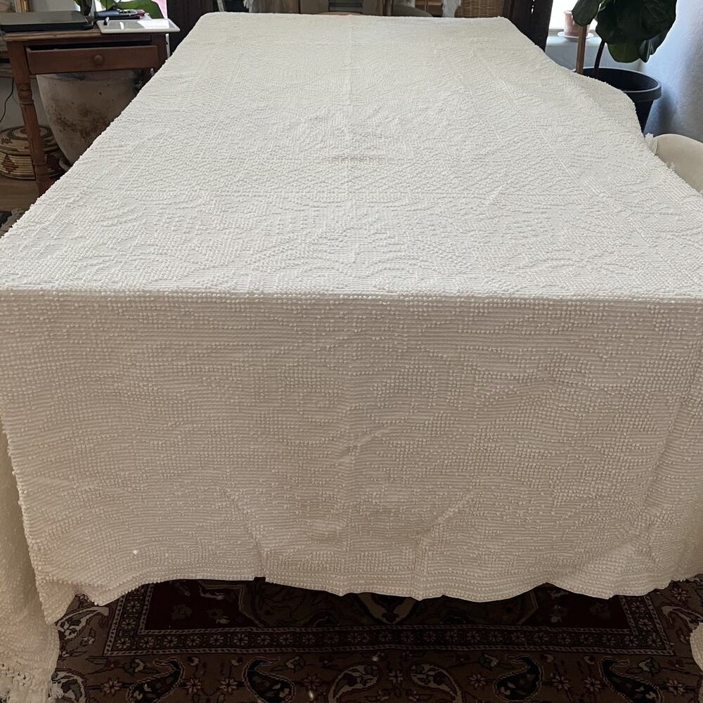 Vtg Williamsbury 50s White Chenille Hobnail Bedspread Cottagecore